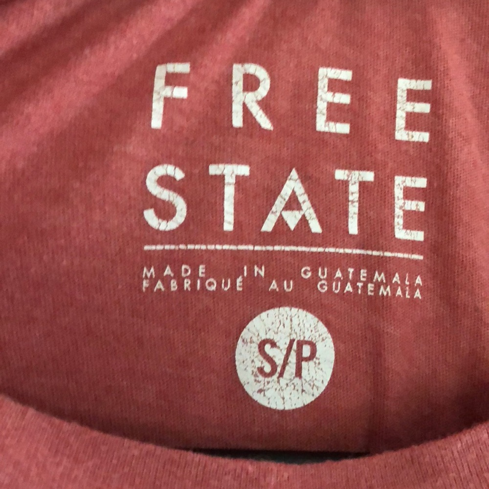 Aeropostale t-shirt - Picture 2 of 3